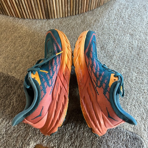 HOKA Speedgoat 5 Trail Running Sneaker - Women’s Size 9 - Picture 7 of 16